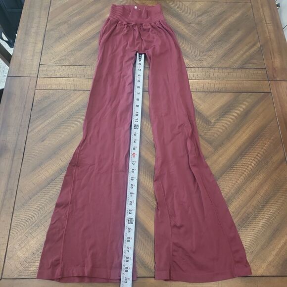 Free People Good Karma Flares Maroon XS/S - Picture 1 of 7